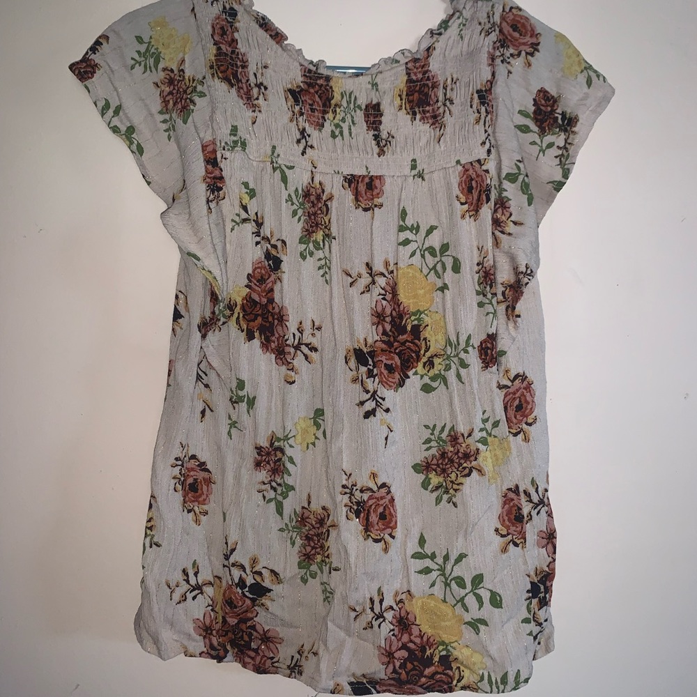 Maurices shirt